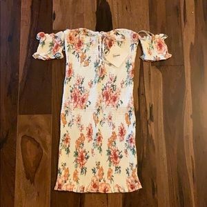 Selfie Leslie floral mini dress
